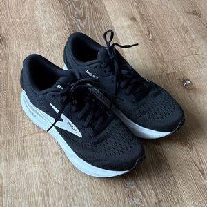 Brooks Women’s Adrenaline GTS Black and White Athletic Shoes